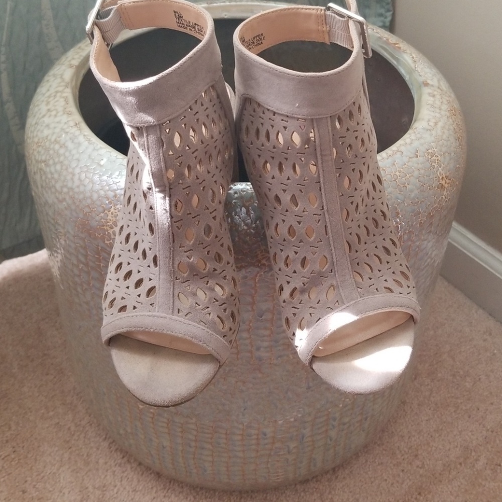Women shoe